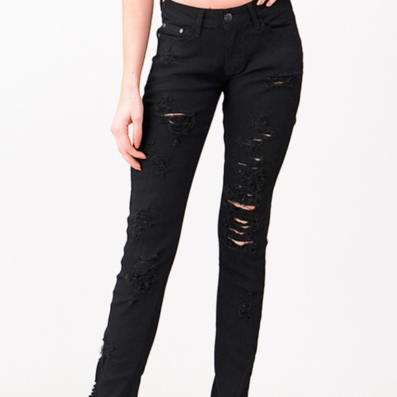 NWT  Black Denim Mid Rise Distressed Jean - Picture 6 of 7